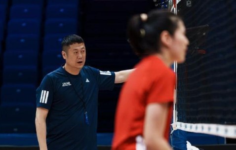 kaiyun-历史首败捷克，女排教练赵勇：年轻选手欠缺大赛硬仗历练